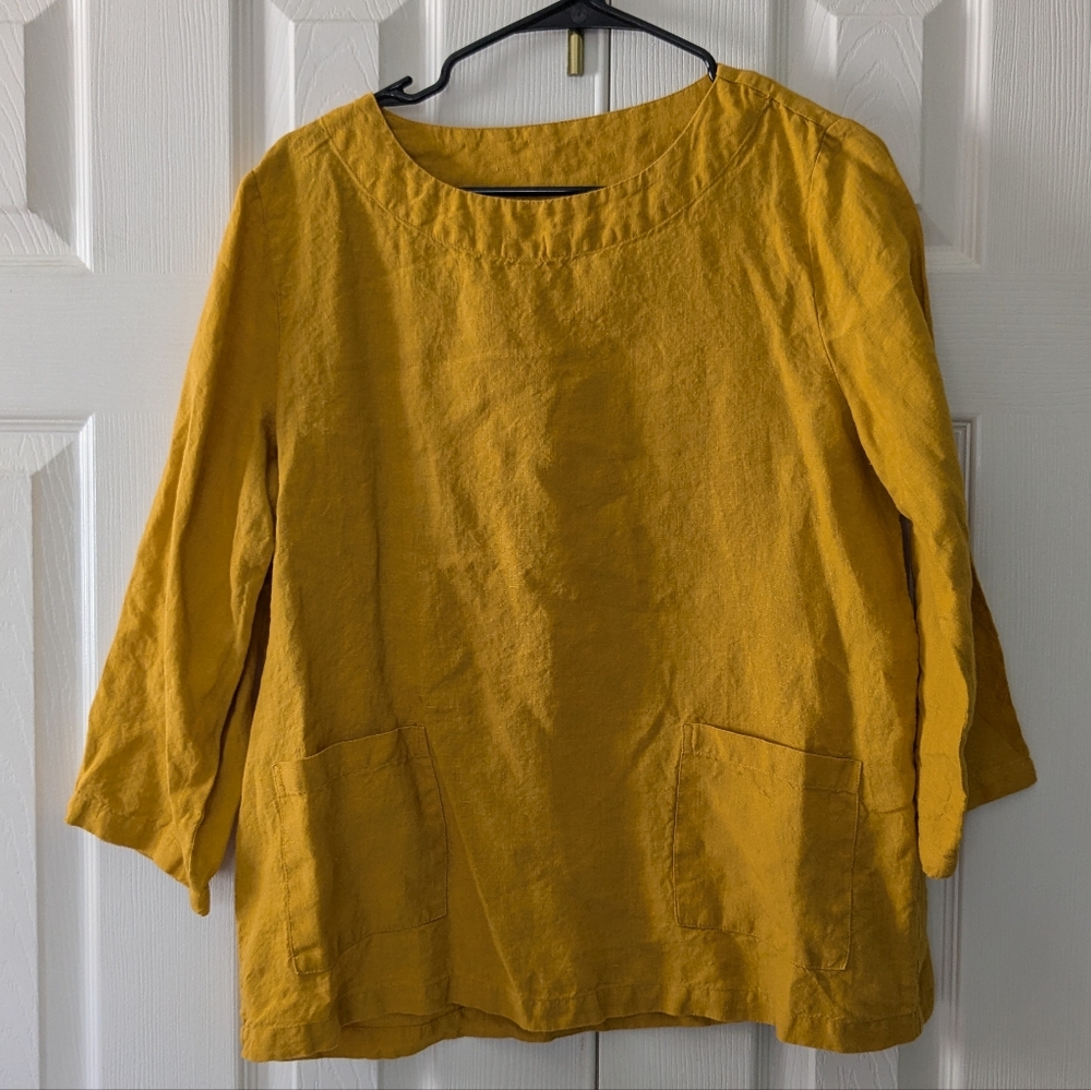Linenia Tunic in Saffron color